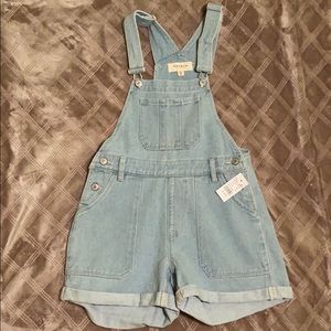 PacSun - Woman’s Jean Overall Shorts